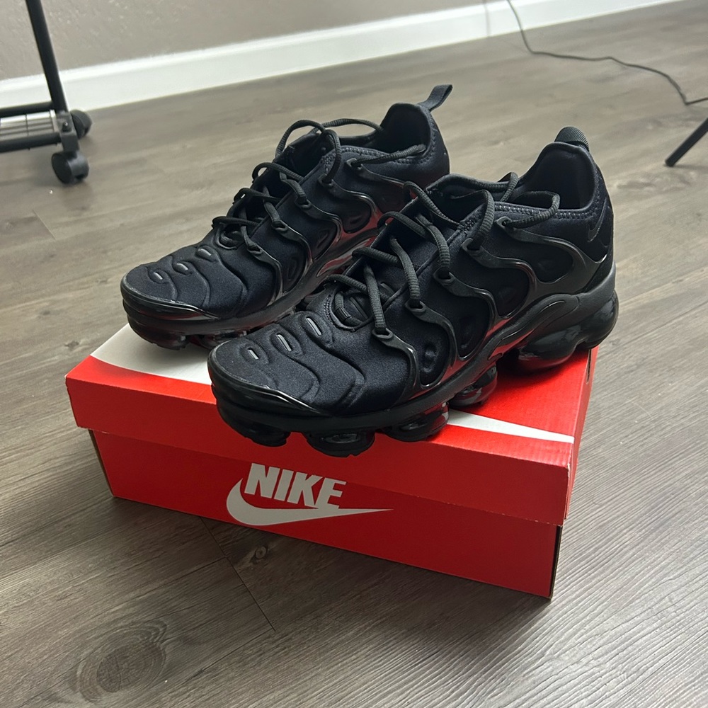 Nike VaporMax Plus Black, With Box. 🔥